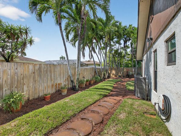 17705 Maplewood Drive, Boca Raton FL 33487