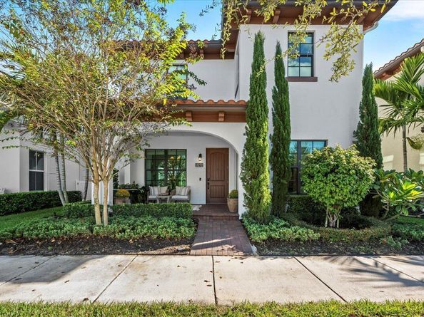 13272 Machiavelli Way, Palm Beach Gardens FL 33418