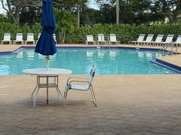 7228 Chesapeake Circle, Boynton Beach FL 33436