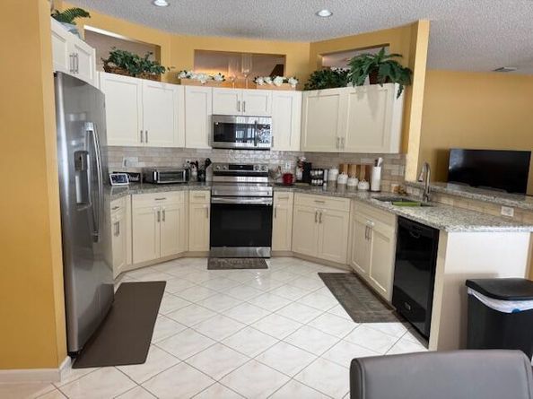 7228 Chesapeake Circle, Boynton Beach FL 33436