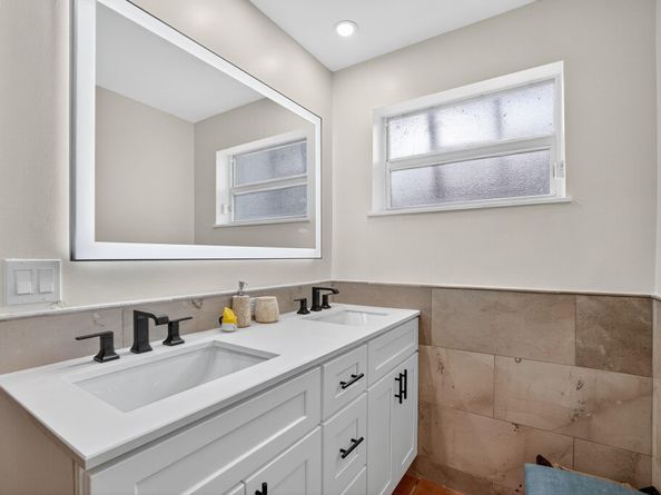 1507 SW 18th Ave, Fort Lauderdale FL 33312