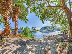 1507 SW 18th Ave, Fort Lauderdale FL 33312