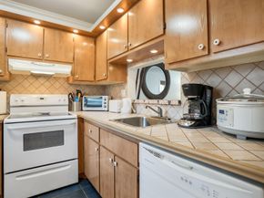 4331 NW 16th St 107, Fort Lauderdale FL 33313