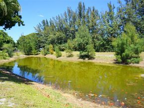 2600 S Course Dr 410, Pompano Beach FL 33069