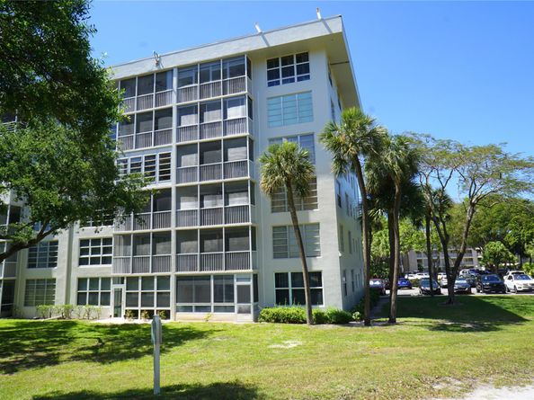 2600 S Course Dr 410, Pompano Beach FL 33069