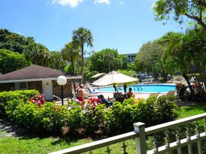2600 S Course Dr 410, Pompano Beach FL 33069