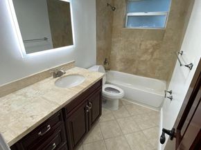4200 Crystal Lake Dr 115, Deerfield Beach FL 33064