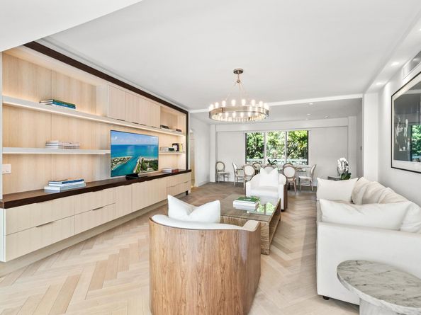 389 S Lake Drive 2g, Palm Beach FL 33480