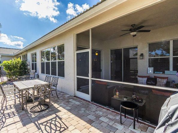 8910 Brittany Lakes Dr, Boynton Beach FL 33472