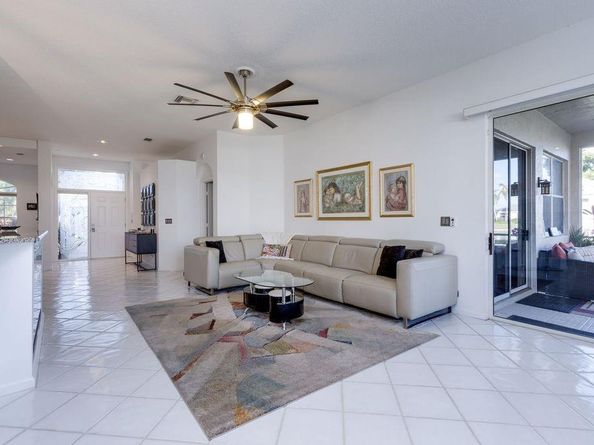 8910 Brittany Lakes Dr, Boynton Beach FL 33472