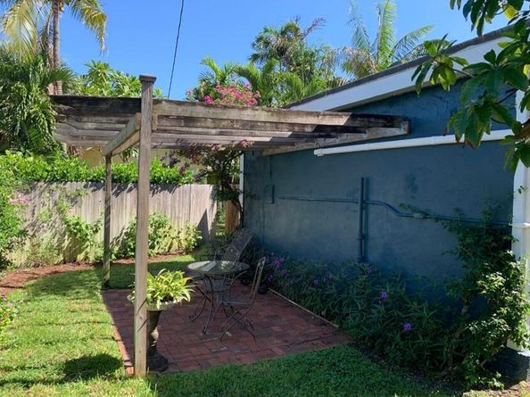 211 N Ocean Breeze 1, Lake Worth Beach FL 33460