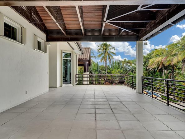 7272 NW 62nd Ter, Parkland FL 33067