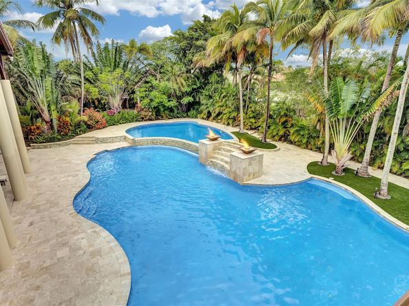 7272 NW 62nd Ter, Parkland FL 33067