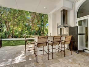 7272 NW 62nd Ter, Parkland FL 33067