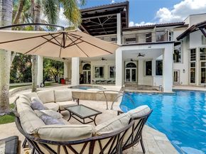 7272 NW 62nd Ter, Parkland FL 33067