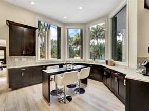 7272 NW 62nd Ter, Parkland FL 33067