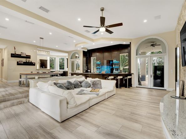 7272 NW 62nd Ter, Parkland FL 33067