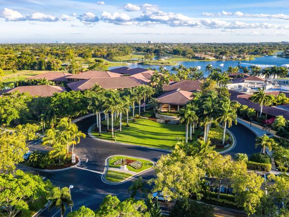 606 Brackenwood Cove, Palm Beach Gardens FL 33418