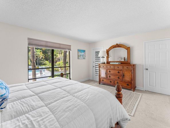 606 Brackenwood Cove, Palm Beach Gardens FL 33418