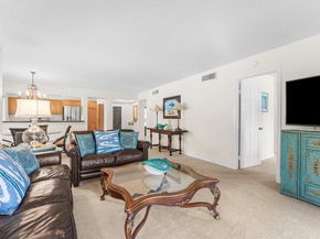 606 Brackenwood Cove, Palm Beach Gardens FL 33418