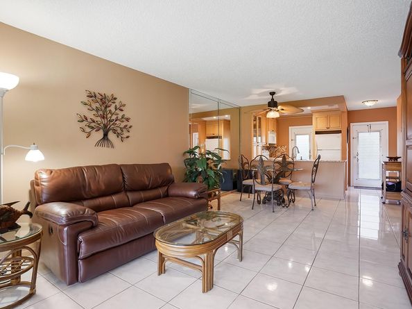 3501 NW 47th Ave 503, Lauderdale Lakes FL 33319