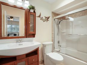 3501 NW 47th Ave 503, Lauderdale Lakes FL 33319