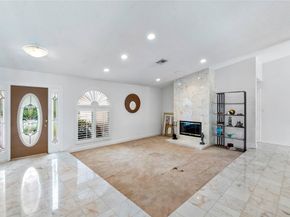 233 NW 119th Ln, Coral Springs FL 33071