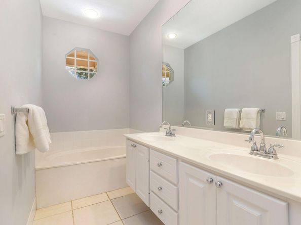 124 Ashley Court, Jupiter FL 33458