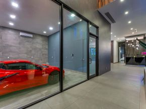 2401 NE 13th Street, Fort Lauderdale FL 33304