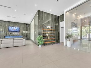 2401 NE 13th Street, Fort Lauderdale FL 33304