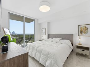 16385 Biscayne Blvd 2516, North Miami Beach FL 33160