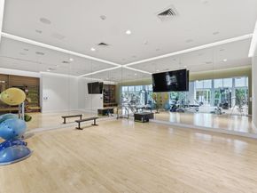 16385 Biscayne Blvd 2516, North Miami Beach FL 33160