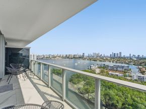 16385 Biscayne Blvd 2516, North Miami Beach FL 33160