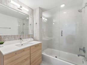 16385 Biscayne Blvd 2516, North Miami Beach FL 33160