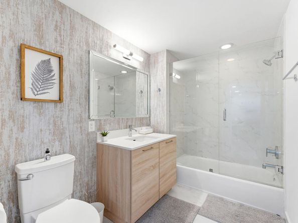 16385 Biscayne Blvd 2516, North Miami Beach FL 33160