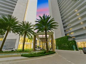 16385 Biscayne Blvd 2516, North Miami Beach FL 33160