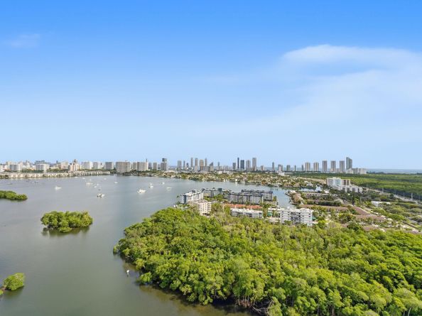 16385 Biscayne Blvd 2516, North Miami Beach FL 33160