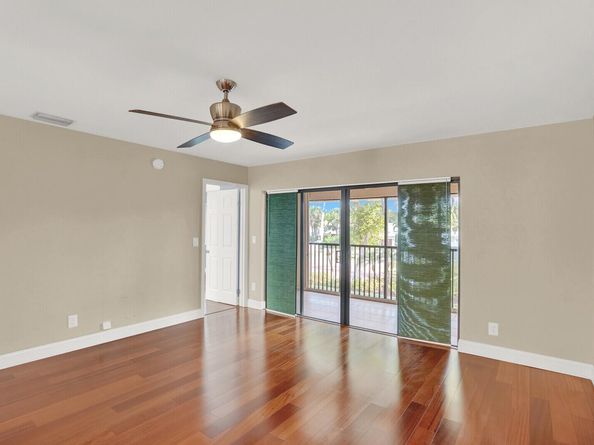 100 Pelican Pointe Drive 202, Delray Beach FL 33483