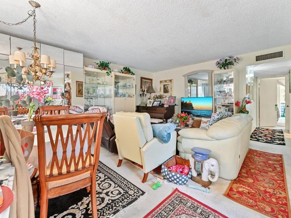 862 Normandy R, Delray Beach FL 33484