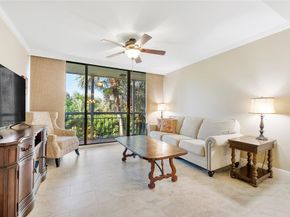 6181 Balboa Cir 305, Boca Raton FL 33433