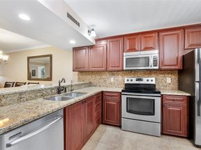 6181 Balboa Cir 305, Boca Raton FL 33433