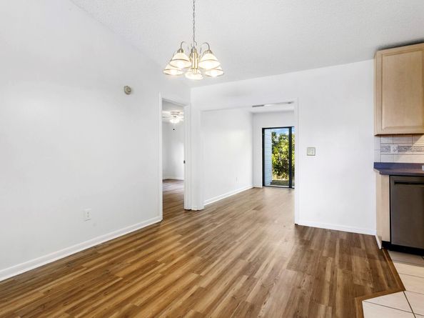 6075 Wolfe Street, Jupiter FL 33458