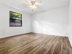 6075 Wolfe Street, Jupiter FL 33458