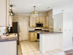 6075 Wolfe Street, Jupiter FL 33458