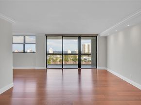 2900 NE 14th Street Cswy 1005, Pompano Beach FL 33062