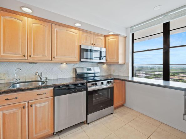 840 Ocean Drive 1005, Juno Beach FL 33408