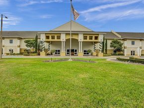 118 Sheffield E, West Palm Beach FL 33417