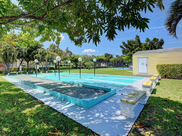 23305 Barwood Lane 406, Boca Raton FL 33428