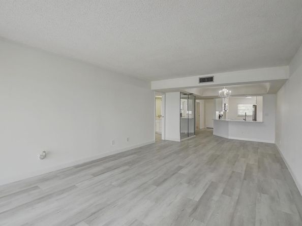 23305 Barwood Lane 406, Boca Raton FL 33428