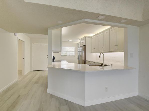 23305 Barwood Lane 406, Boca Raton FL 33428